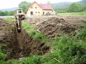 Úprava terénu, komunikací, hřišť a zahrad