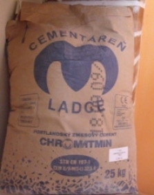 Cement Ladce 32,5 R