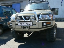 Nárazník Patrol Y61 č.001