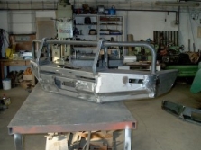 Nárazník Patrol Y61 č.002
