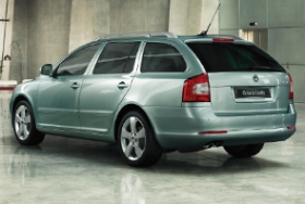 Automobil Škoda Octavia Combi