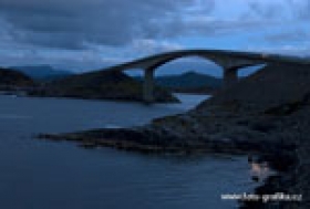 Autorské foto Most mezi fjordy