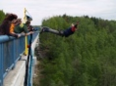 Bungee jumping
