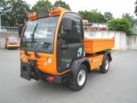 Ausa Multi Task M 300 4X4