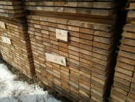 Smrkové řezivo 35x135x4000 a 22x75x4000