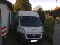 Montáže a opravy autoskel