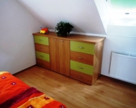 Doplňkový nábytek, obývací stěny, skříně