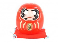 Daruma bůžek pro štěstí