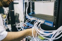 Hosting (housing) hardware