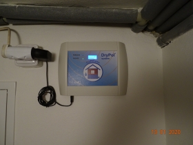 Vysoušení a hydroizolace vlhkého zdiva staveb DryPol® system