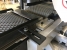 Tenkořezná pásová pila RE-MAX 500 CNC - detail chromovaného stolu