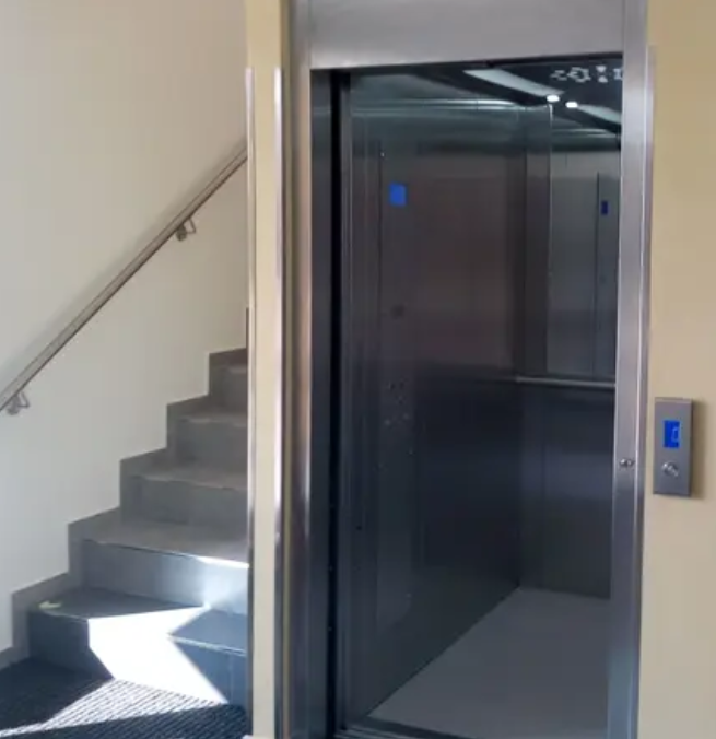 Opravy a servis výtahů