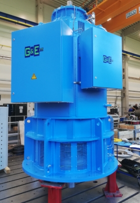 Synchronní i asynchronní generátory pro malé vodní elektrárny