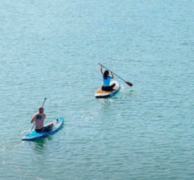 Půjčovna lodí, raftů, padlleboardů a Bumper ballů