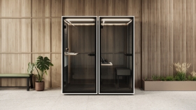 Akustické boxy a telefonní budky