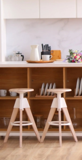 Zakázkový nábytek na míru od mistrů