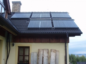 Solární systémy pro ohřev TUV a přitápění domu Exclusive LITE