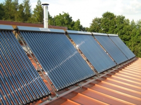 Solární systémy pro ohřev TUV a přitápění domu Mega LITE