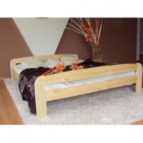 Dřevené postele 180 x 200 cm