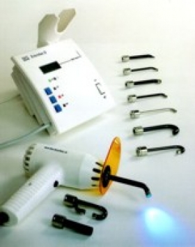 Dentální polymerizační lampa