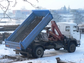 Nákladní autodoprava