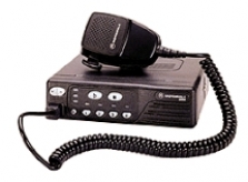 Základnová radiostanice Motorola GM950, N2