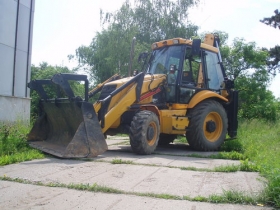 Nakladač JCB 3CX