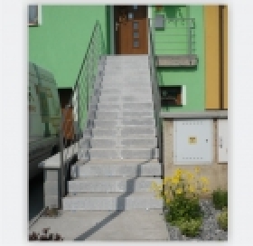 Vchodové schodiště 03 Laspezia