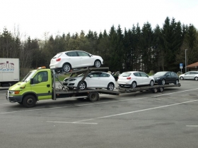 Auto transport