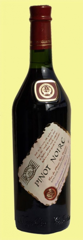 Víno Pinot noir