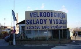 Volné skladové plochy - Praha Vysočany