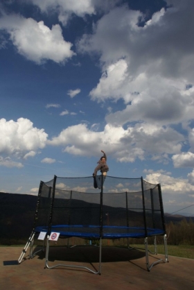 Trampolína