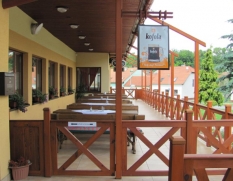 Restaurace