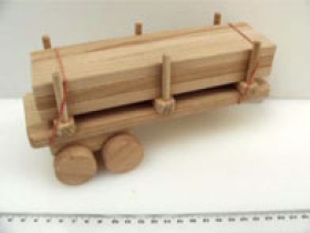 Dřevěné hračky - Návěs dřevo
