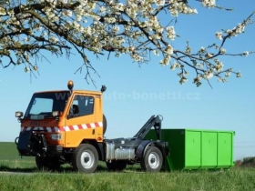 Komunální auto 4X4  PIAGGIO, BONETTI