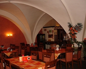  Restaurace