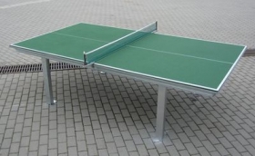 Stoly na stolní tenis