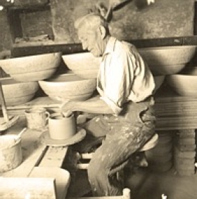 Zahradní a užitková keramika