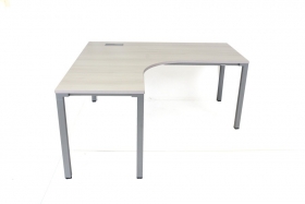 Kancelářský stůl Steelcase L