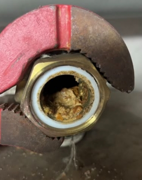 Profesionální chemické čištění kotlů a systémů