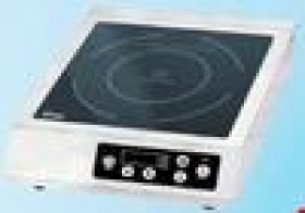 Malé kuchyňské stroje a přístroje